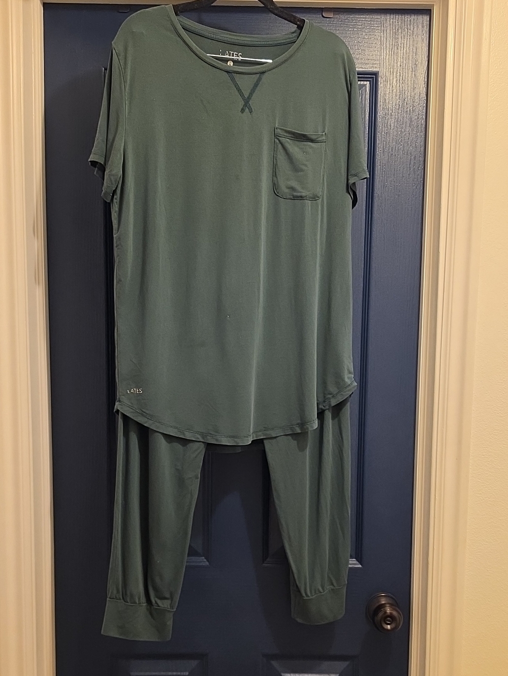 Lates By Kate Large Women's Dark Green Relaxed PJ Set